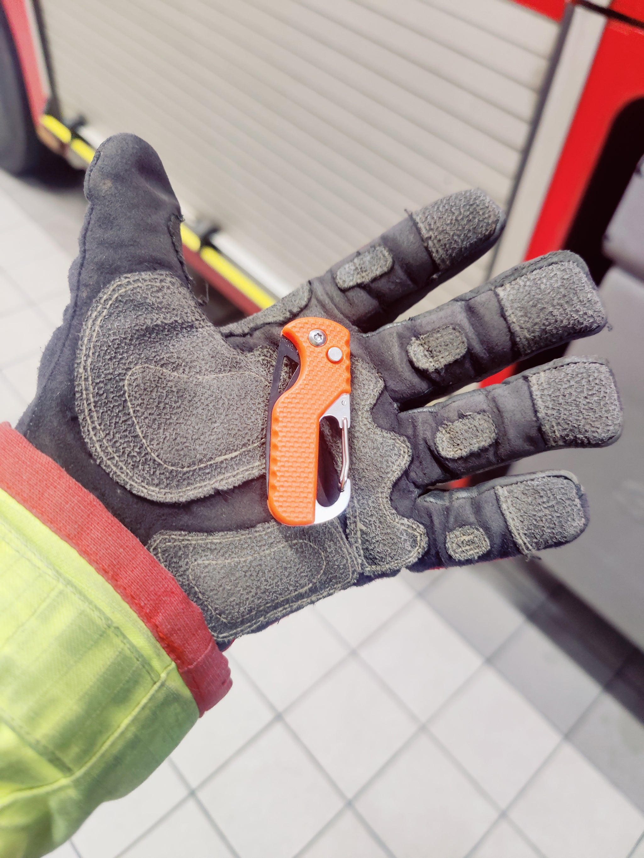 Mini Safety Cutter | Fire and Rescue Tools